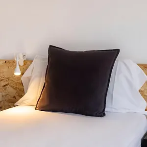 duc-allotjament.catalonia-hotels.com/